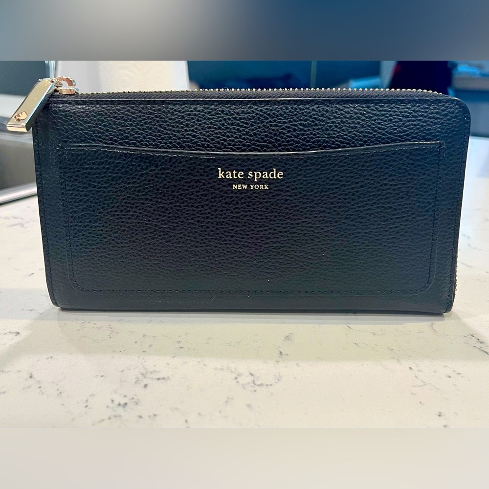 Kate Spade Eva L-Zip Continental Wallet